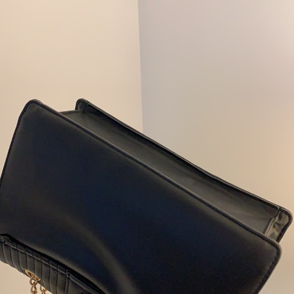 Brand new Badgley Mischka Bag - Picture 3 of 5